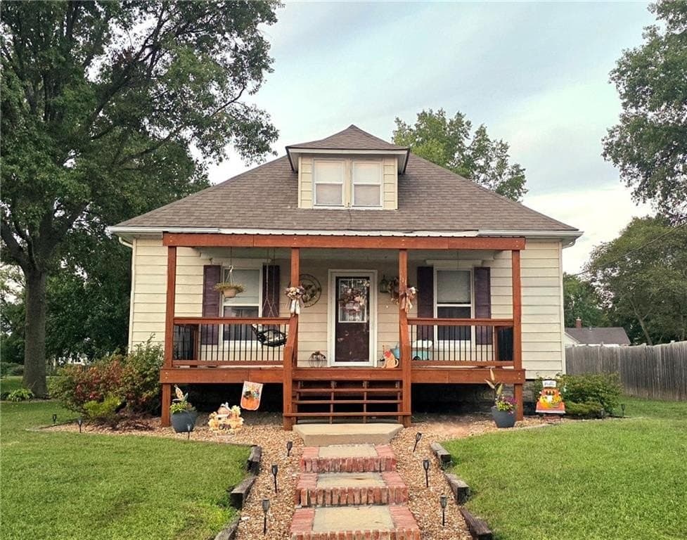 3 bedroom house for sale at 111 W Clara Ave Alma - $219,900