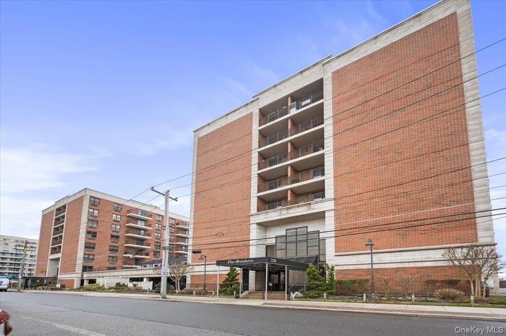 2 bedroom condo for sale at 230 W Broadway Apt 413 Long Beach 11561 - $930,000