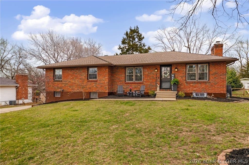 3 bedroom house for sale at 7509 N Baltimore Ave Gladstone 64118 - $335,000