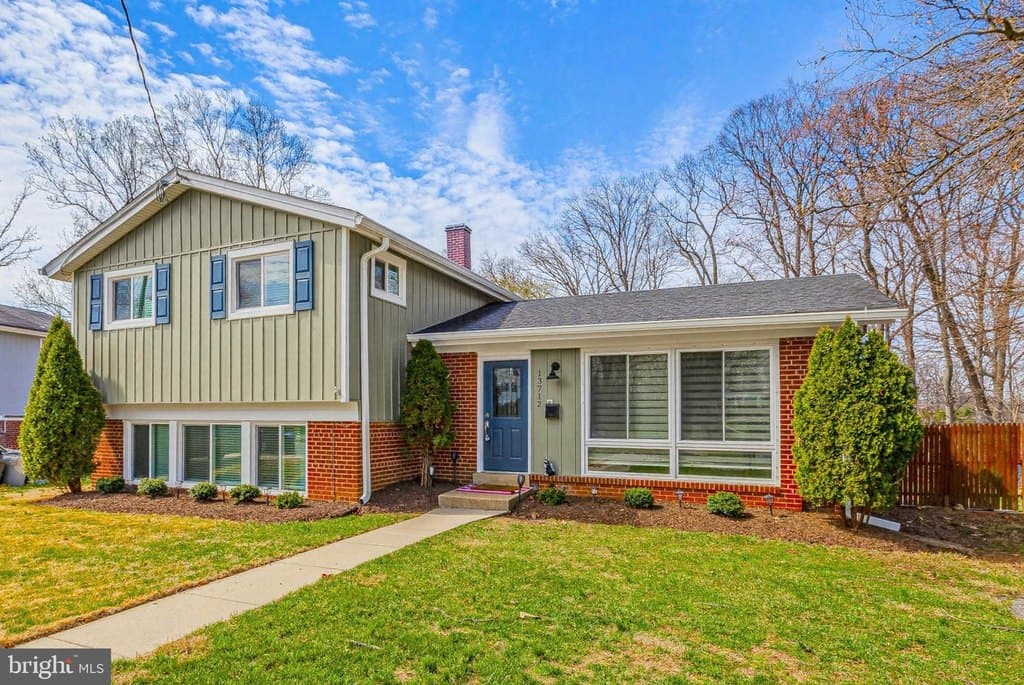 3 bedroom house for sale at 13712 Marianna Dr Aspen Hill - $599,000