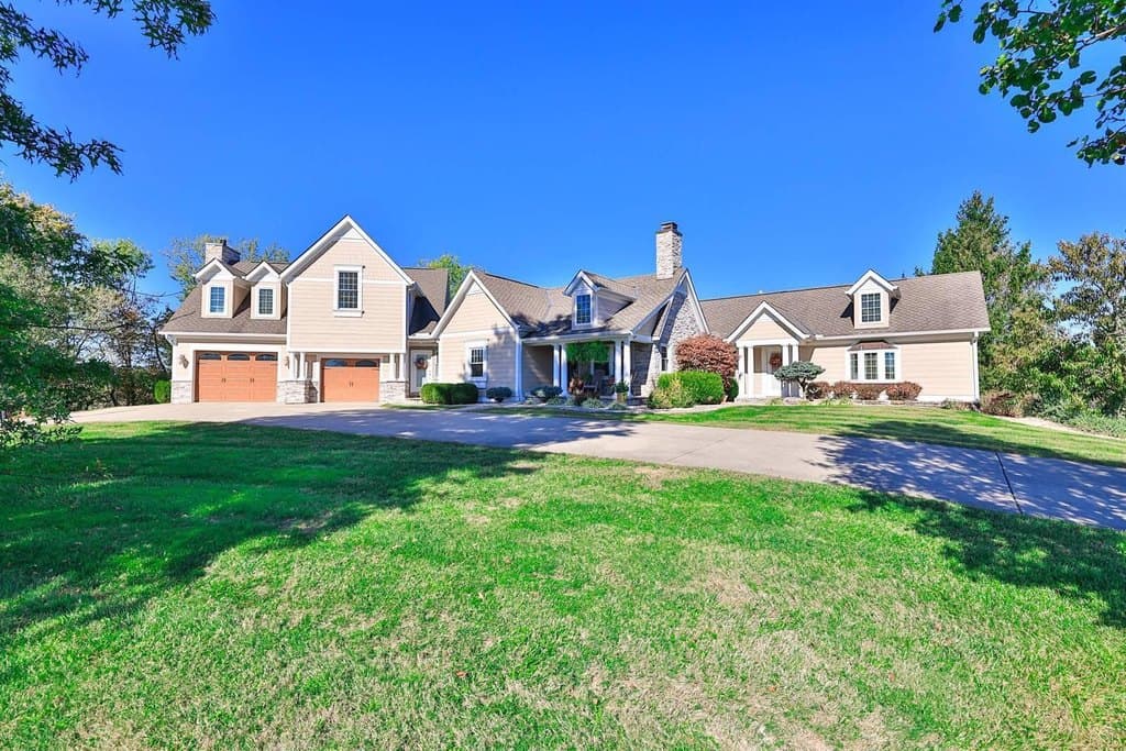 3 bedroom house for sale at 16120 Highway 10 N Butler - $1,195,000