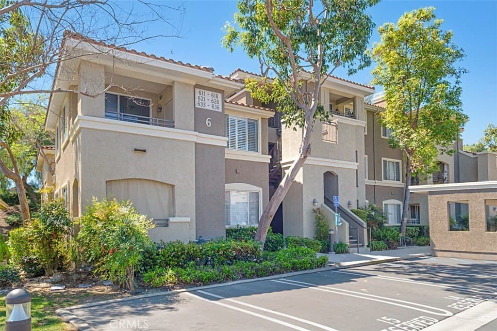1 bedroom condo for sale at 22681 Oakgrove Unit 635 Aliso Viejo - $562,000
