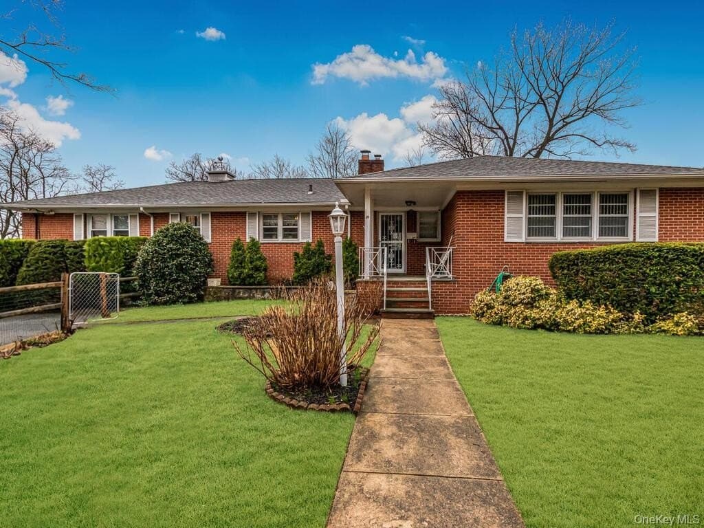 3 bedroom house for sale at 14 Prospect Ter Yonkers 10705 - $749,000