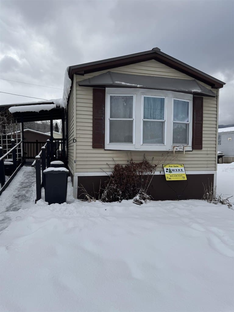 2 bedroom mobile home for sale at 81 Cramton Rd Unit 6 Castleton - $57,900