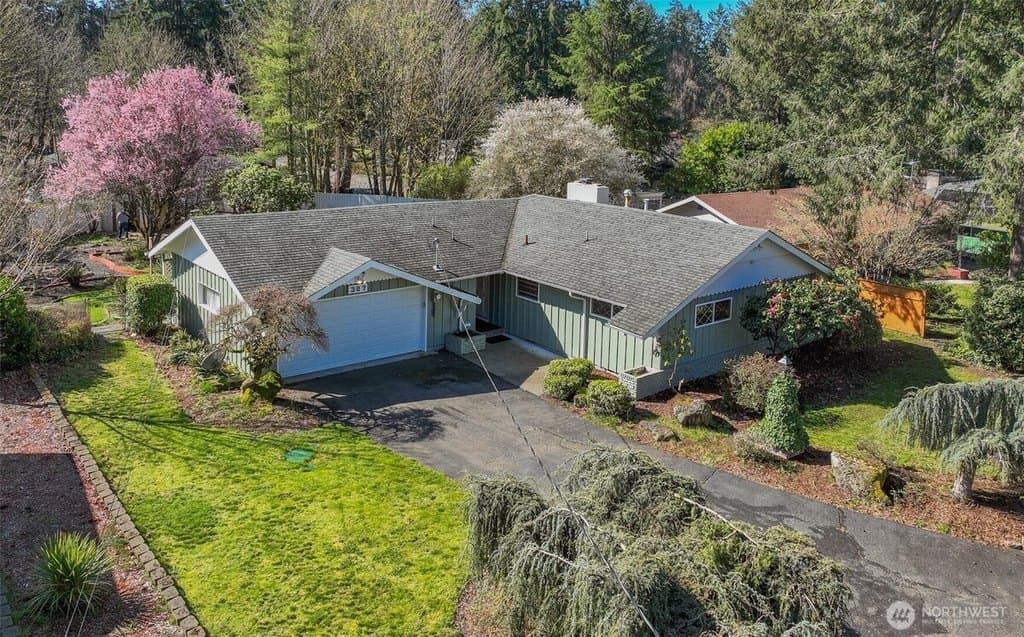 3 bedroom house for sale at 307 Ranger Dr SE Lacey 98503 - $469,000
