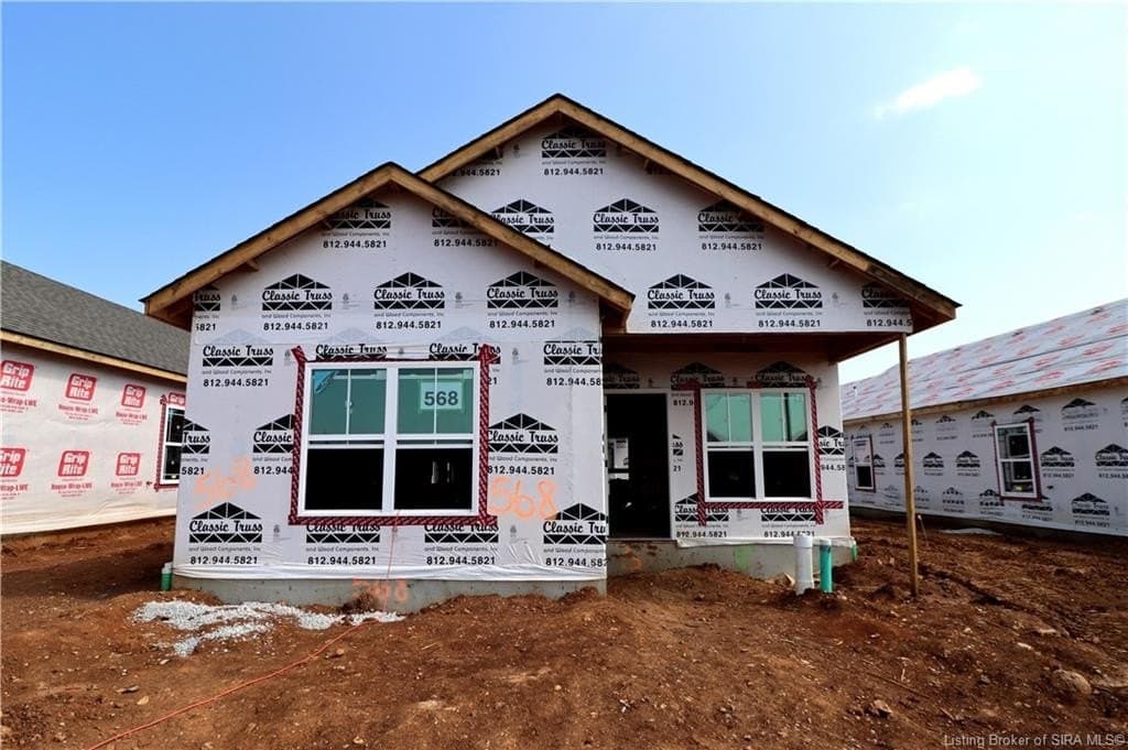 3 bedroom house for sale at 1175 Parkland Trl Lot 568 Jeffersonville 47130 - $270,900