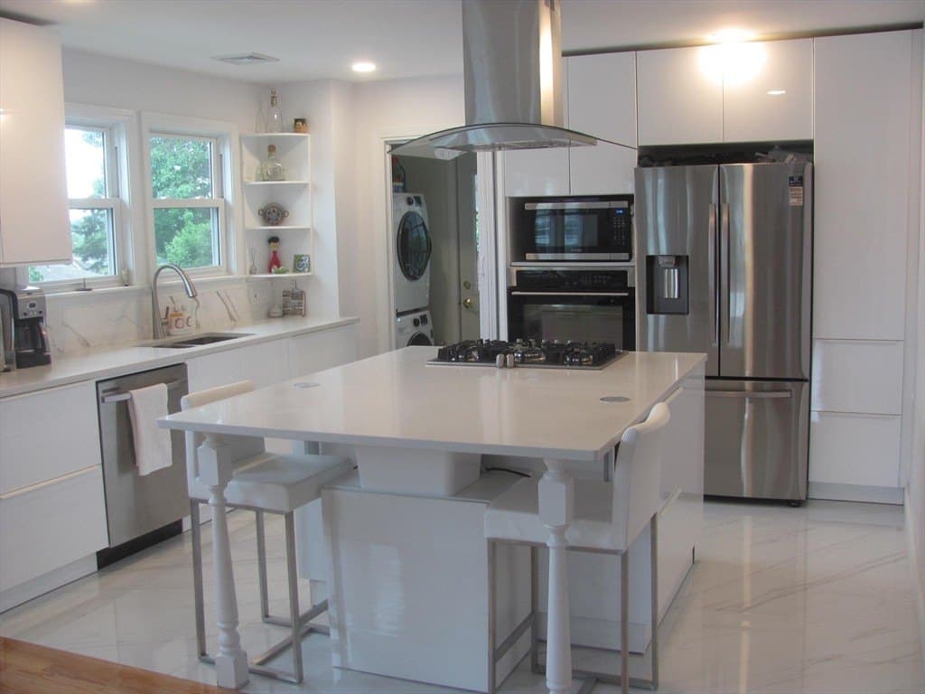 3 bedroom condo for sale at 50 Carroll St Unit 50 Watertown Town 02472 - $950,000