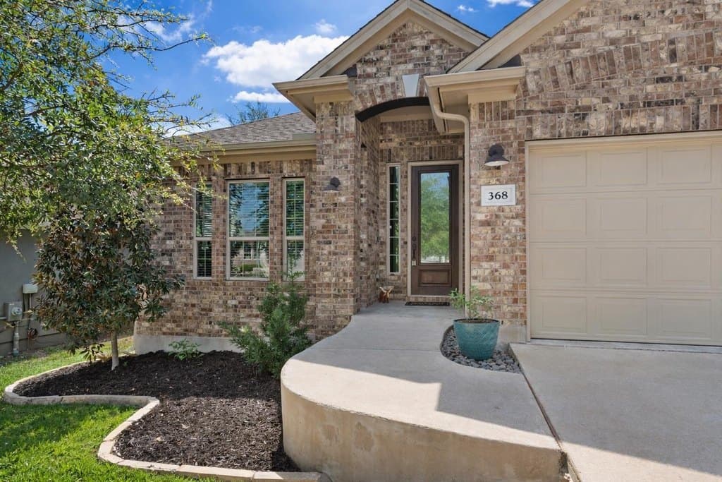 3 bedroom house for sale at 368 Founders Rdg Dripping Springs 78620 - $575,000