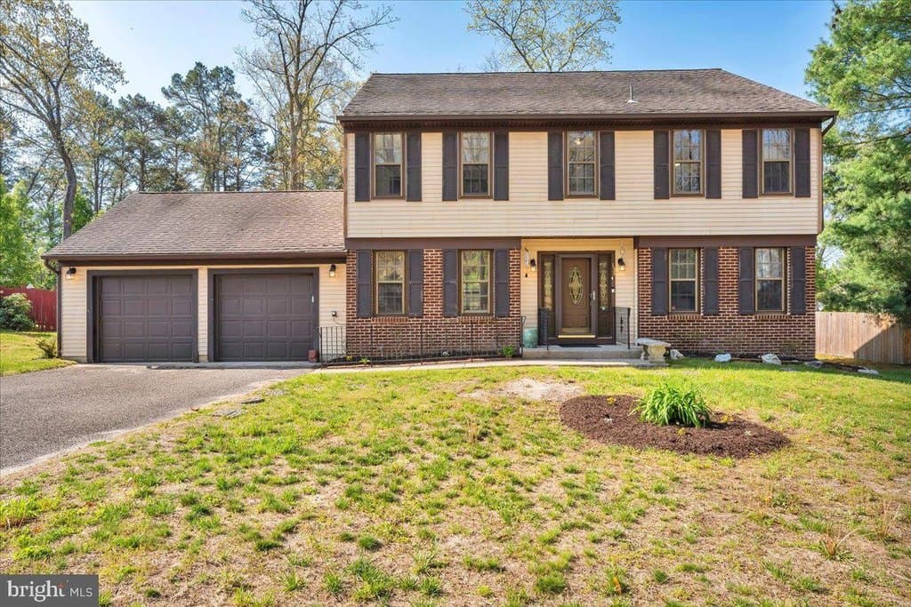 4 bedroom house for sale at 134 Country Ln Sicklerville 08081 - $479,000