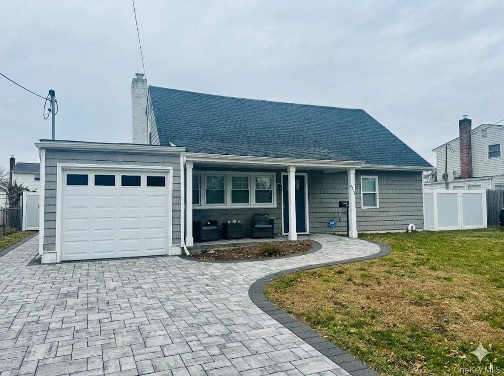 4 bedroom house for sale at 1031 Jefferson St Baldwin - $779,000