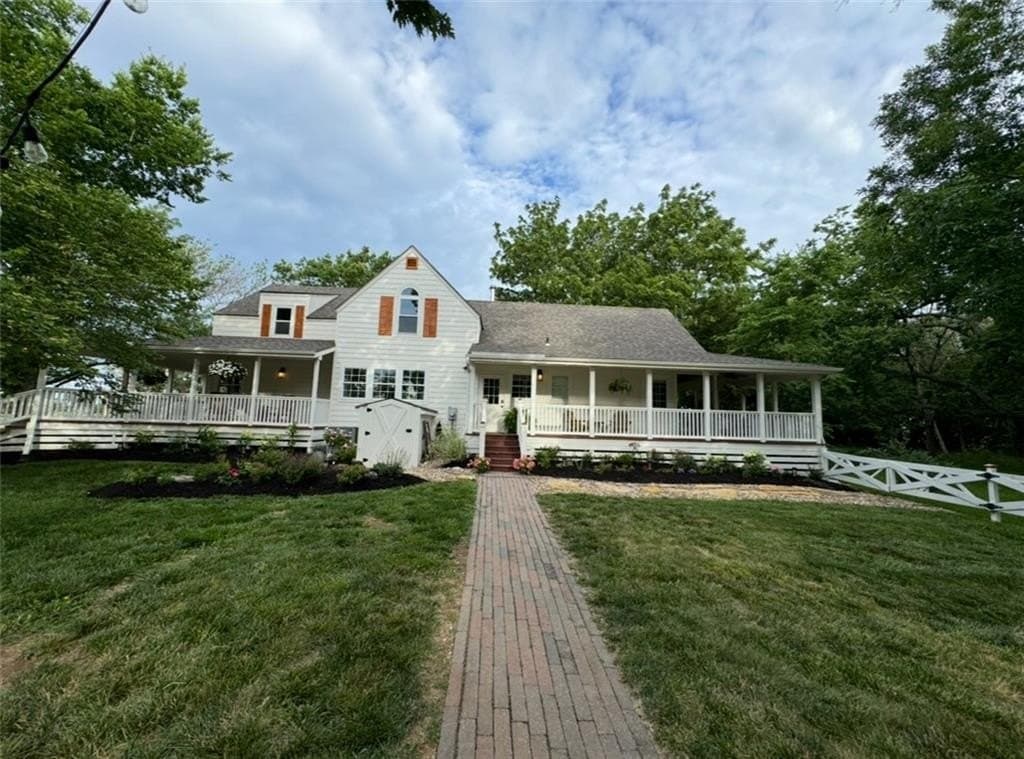 3 bedroom house for sale at 27440 W 215th St Spring Hill 66083 - $1,100,000