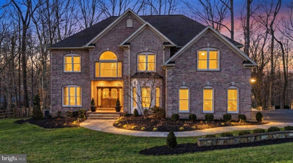 6 bedroom house for sale at 2004 Diane Ln Ellicott City 21042 - $1,999,999