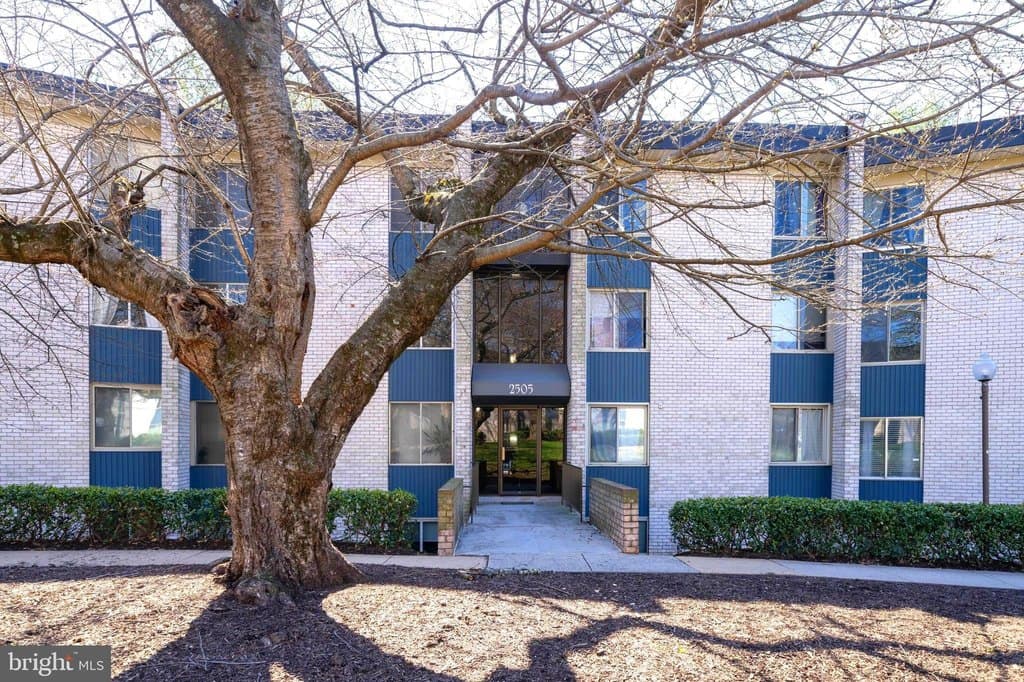 2 bedroom condo for sale at 2505 Baltimore Rd Unit 2505-6 Aspen Hill - $253,000