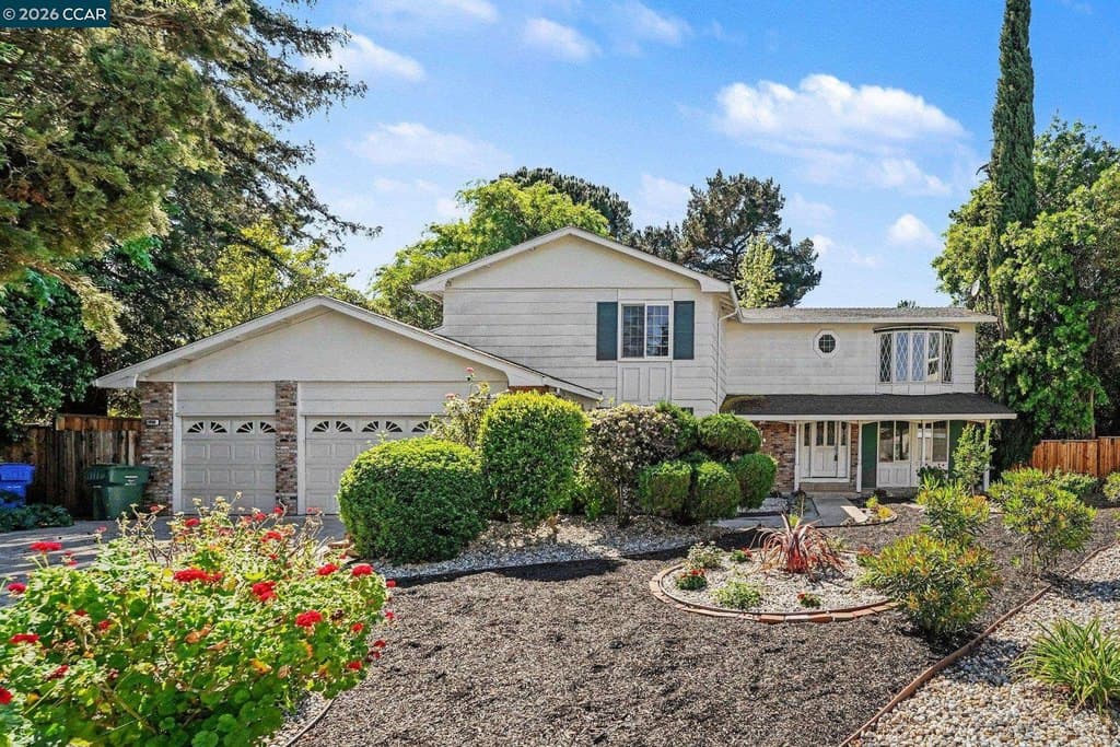 4 bedroom house for sale at 2030 Clearview Ct Walnut Creek 94598 - $1,649,000