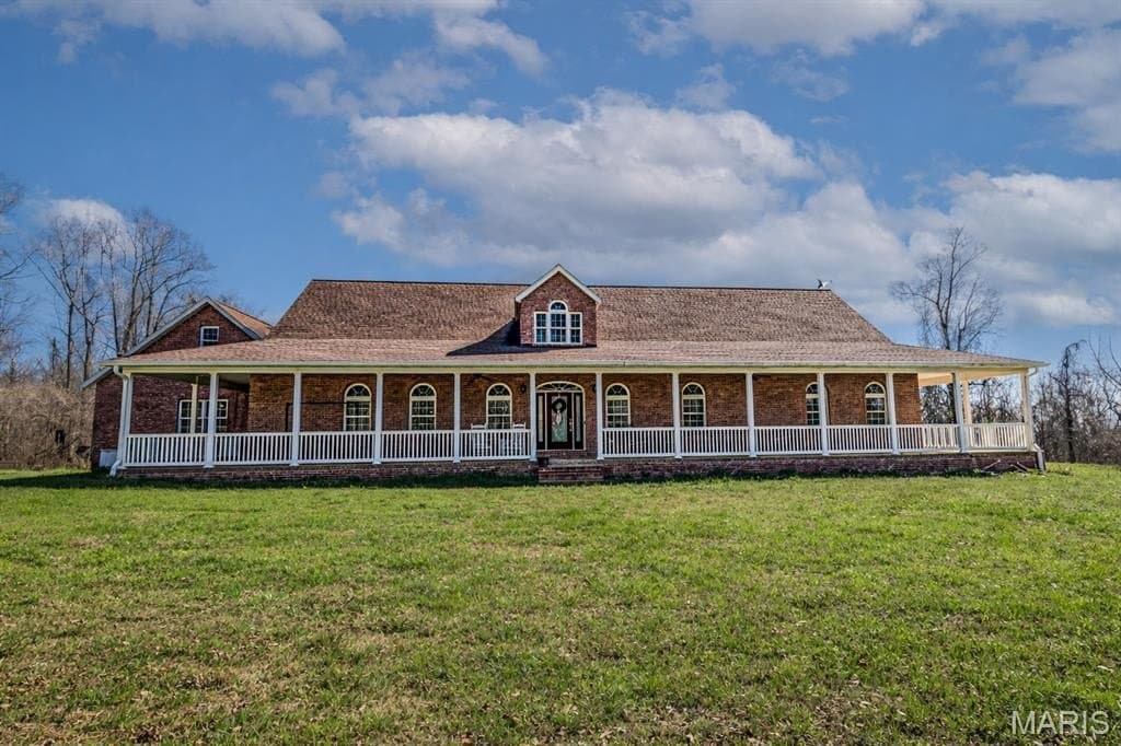 4 bedroom house for sale at 112 Park Rd Benton - $799,000