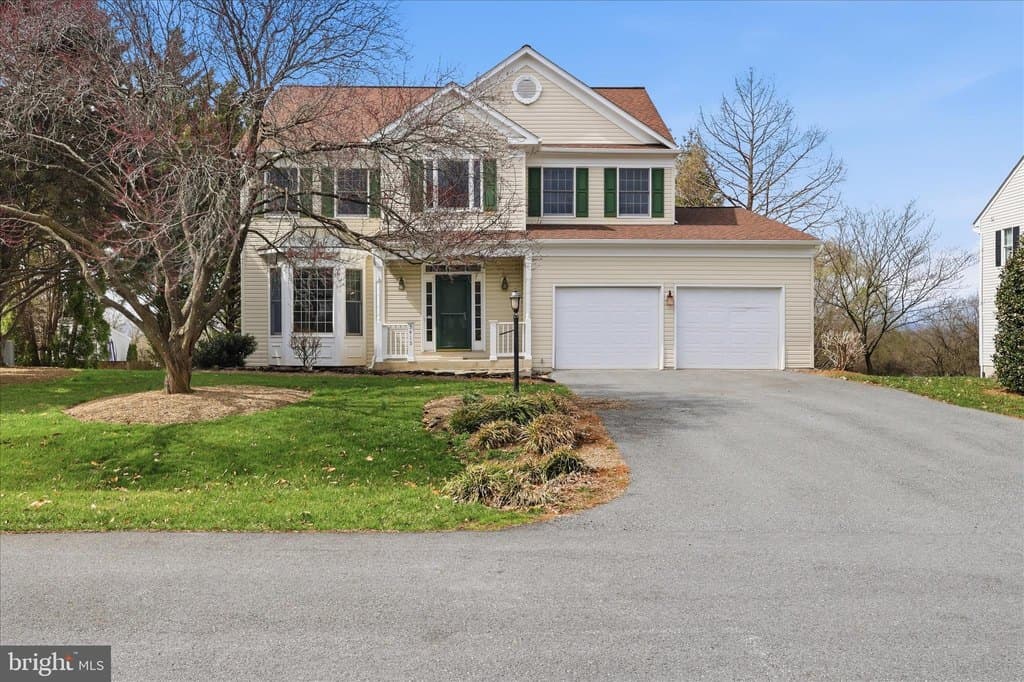 5 bedroom house for sale at 3415 Tudor Dr Buckeystown - $695,000