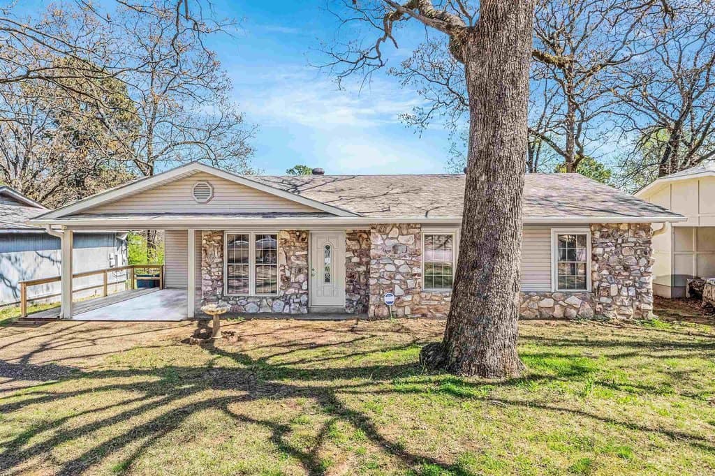 3 bedroom house for sale at 8908 Merrymen Rd Sherwood 72120 - $169,000