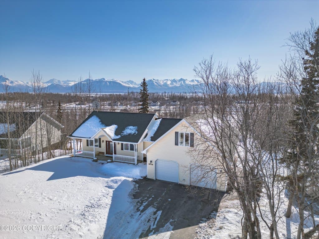 6 bedroom house for sale at 8016 W Mustafa Cir Wasilla 99623 - $665,000