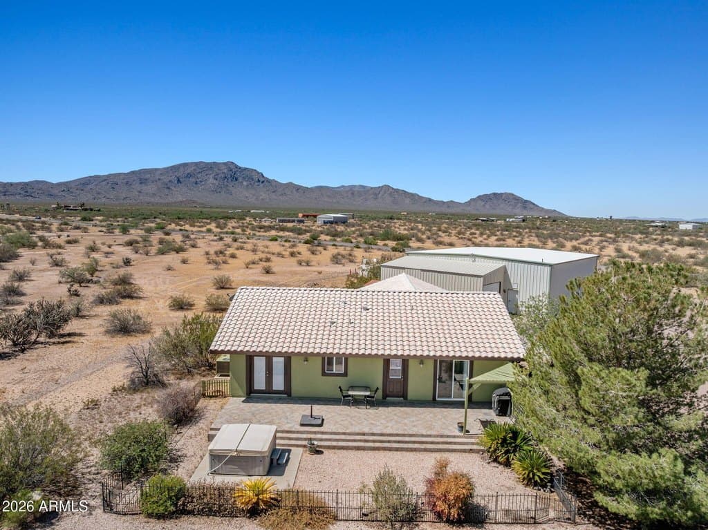 3 bedroom house for sale at 48023 N 518th Ave Aguila - $585,000