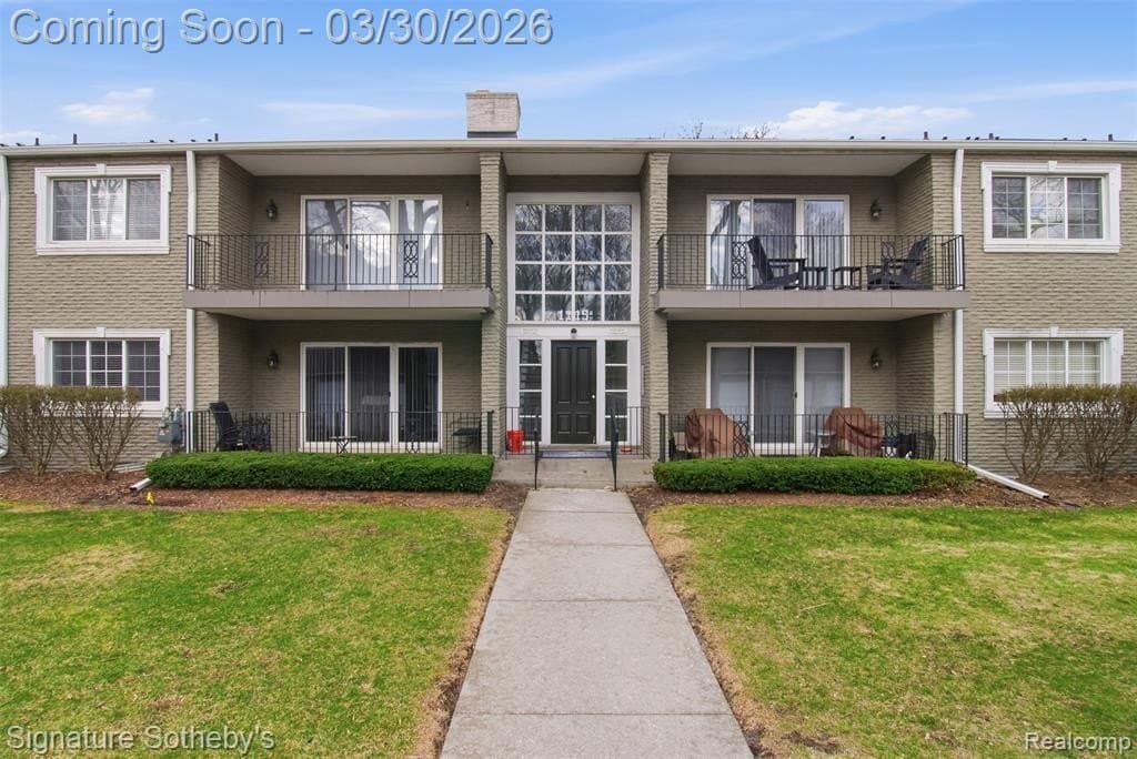 2 bedroom condo for sale at 1115 N Old Woodward Ave Unit 66 Birmingham 48009 - $399,900