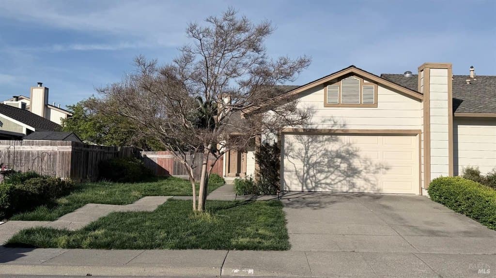 2 bedroom house for sale at 1775 Northstar Dr Petaluma 94954 - $639,900