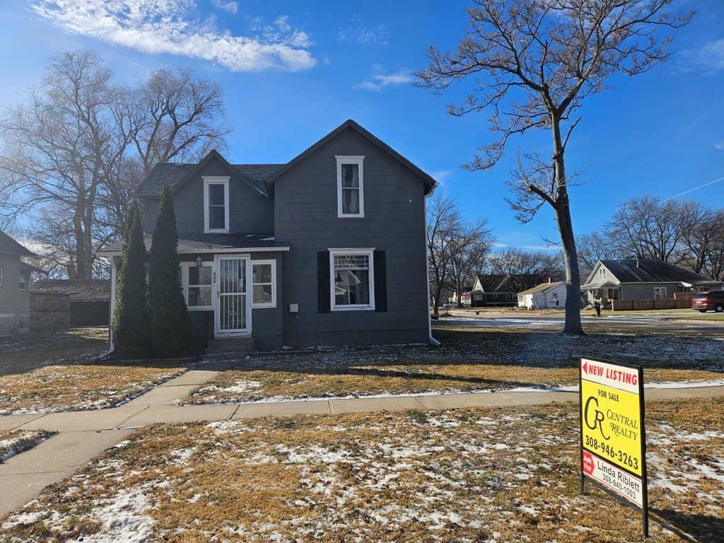4 bedroom house for sale at 404 A Ave Central City - $189,000