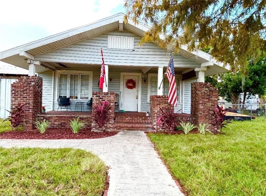 3 bedroom house for sale at 4417 US Highway 17 N Bowling Green - $210,000