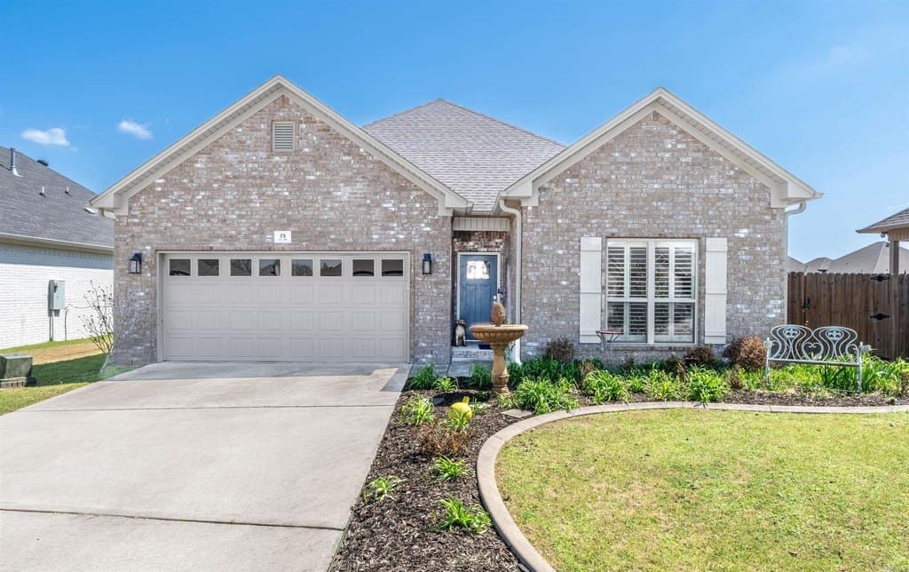 3 bedroom house for sale at 25 Joel Ln Maumelle 72113 - $349,900