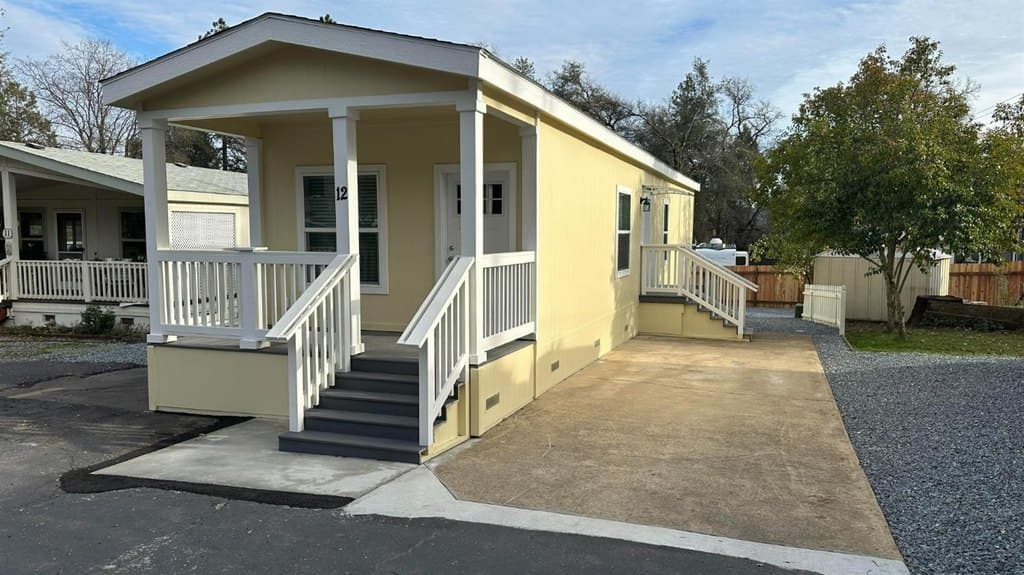 2 bedroom mobile home for sale at 2900 Parkway Dr Spc 12 Placerville 95667 - $85,000