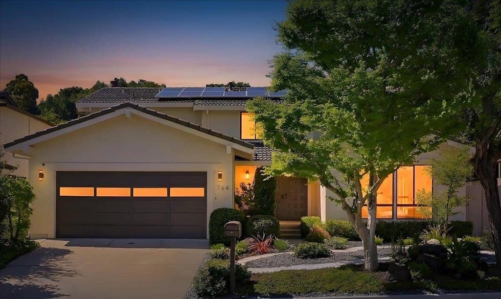 4 bedroom house for sale at 764 Bain Pl Redwood City 94062 - $2,880,000
