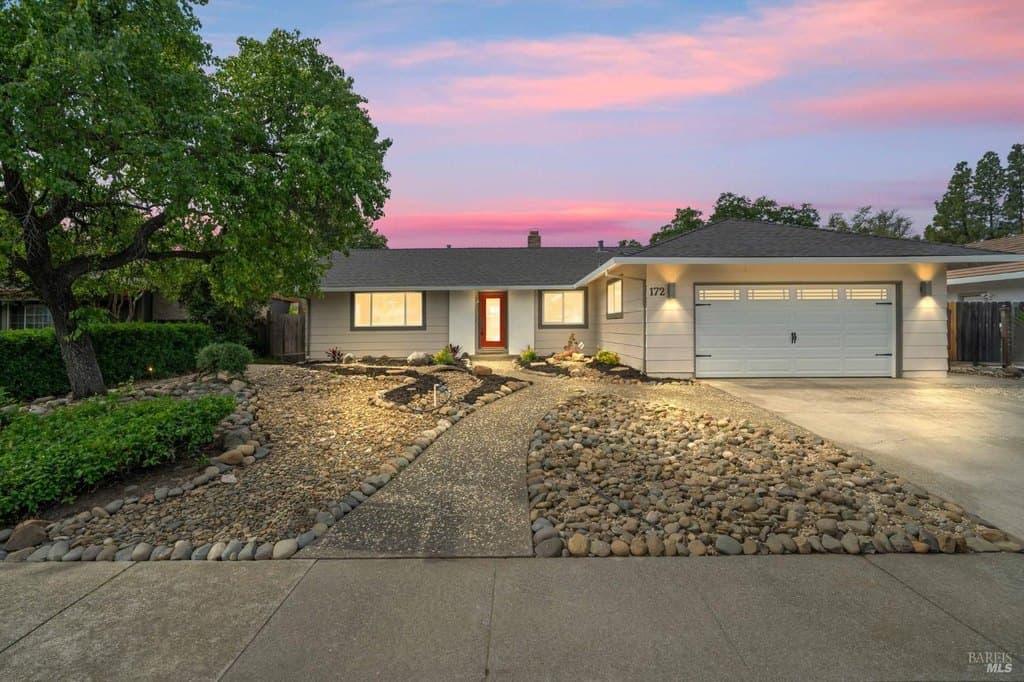 4 bedroom house for sale at 172 Salinas Dr Vacaville 95688 - $734,500