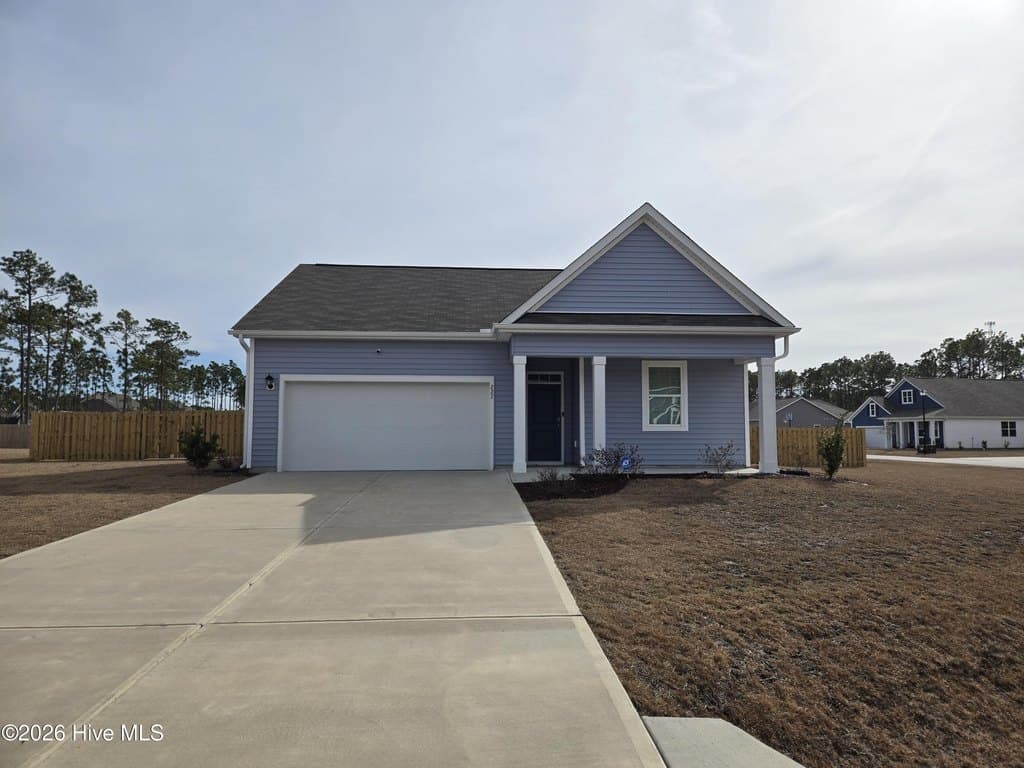 4 bedroom house for sale at 227 Jones Ridge Ln Broad Creek - $392,000