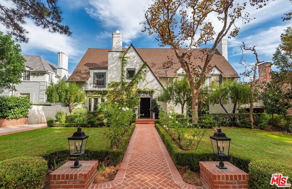 6 bedroom house for sale at 628 N Sierra Dr Beverly Hills - $12,495,000