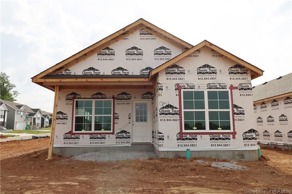 2 bedroom house for sale at 8151 Zelpha Blvd Lot 951 Georgetown 47122 - $277,900