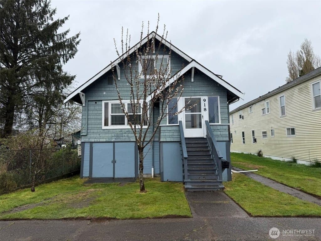 4 bedroom house for sale at 918 W Cushing St Aberdeen - $289,900
