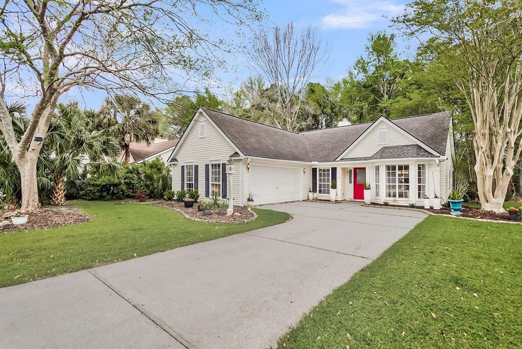 3 bedroom house for sale at 2524 Palmetto Hall Blvd Mount Pleasant 29466 - $599,000