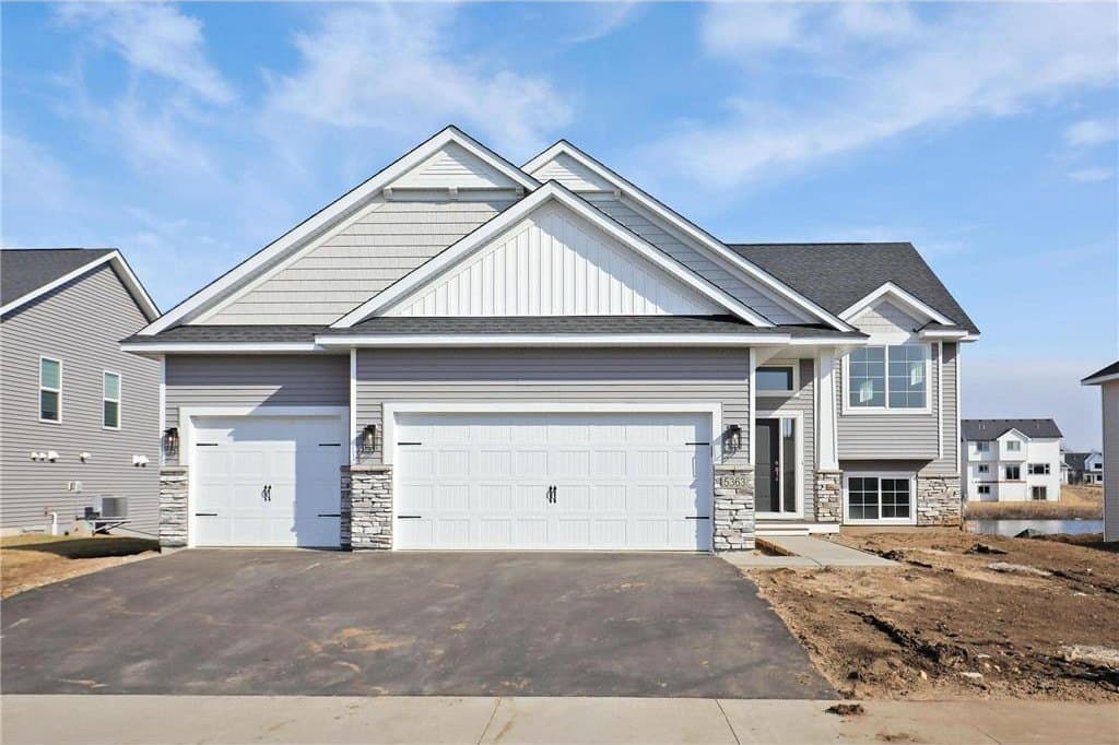 4 bedroom house for sale at 5349 178th St W Lakeville 55044 - $556,675