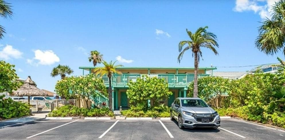 1 bedroom condo for sale at 2700 Gulf Blvd Unit 2 Belleair Beach - $450,000