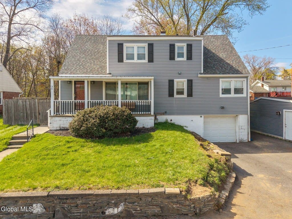 5 bedroom multi-family for sale at 35 Fountain Ave Albany - $369,900