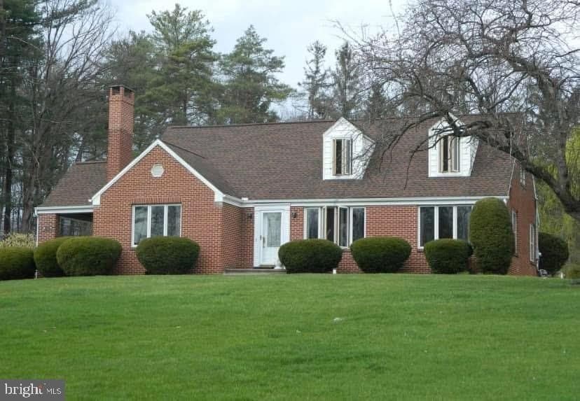 4 bedroom house for sale at 1329 Zion Rd Bellefonte - $449,900