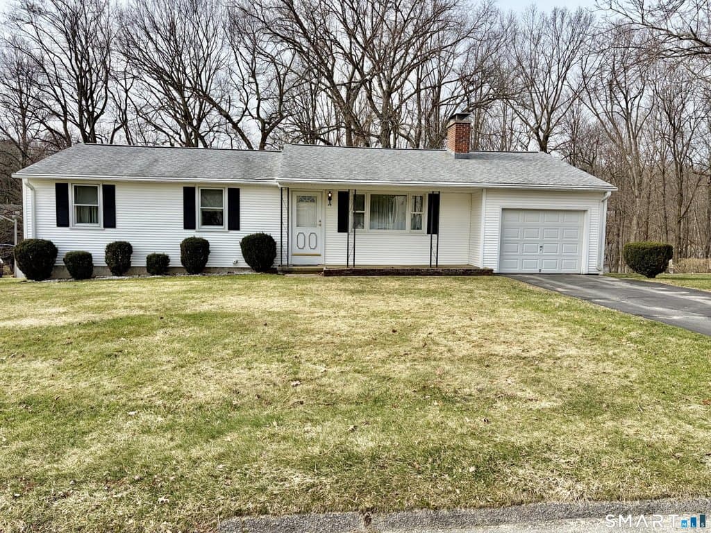 3 bedroom house for sale at 45 Westbrook Dr Waterbury 06705 - $359,900