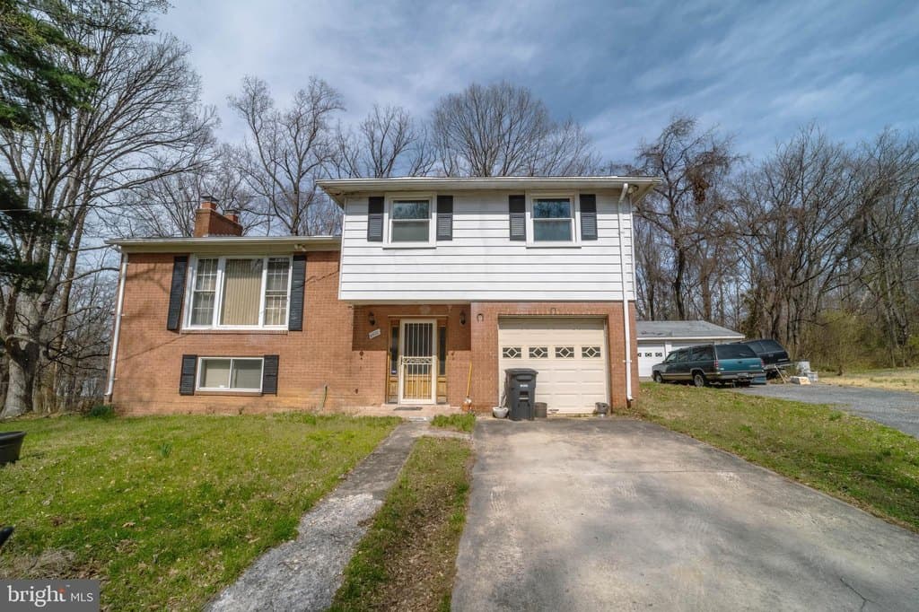 3 bedroom house for sale at 6900 Temple Hill Rd Camp Springs - $429,000