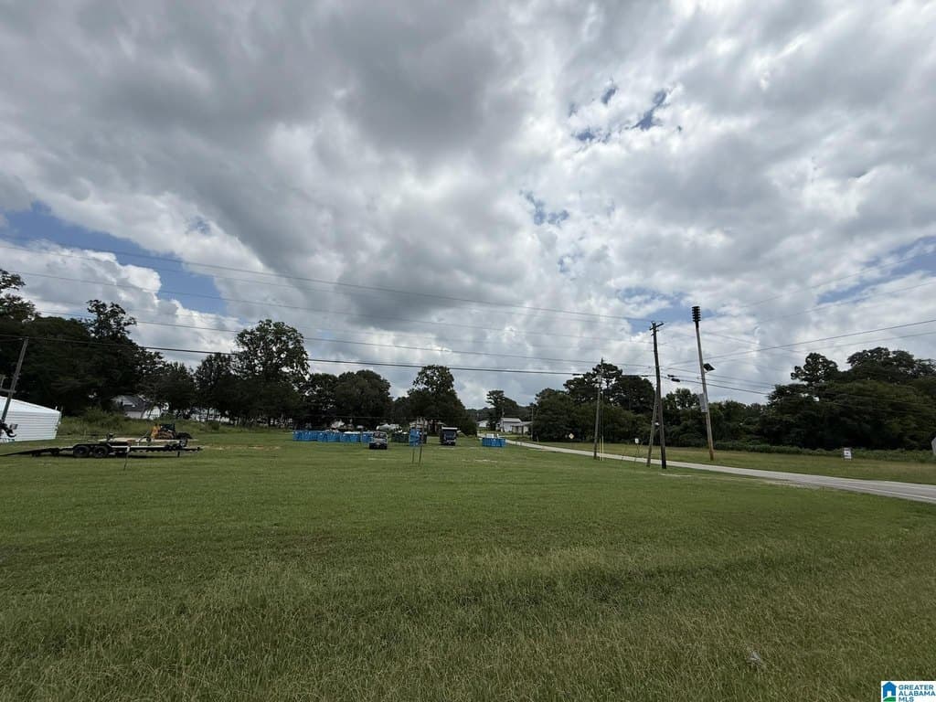 land for sale at 8076 Highway 431 Lot 1 Alexandria - $1,200,000