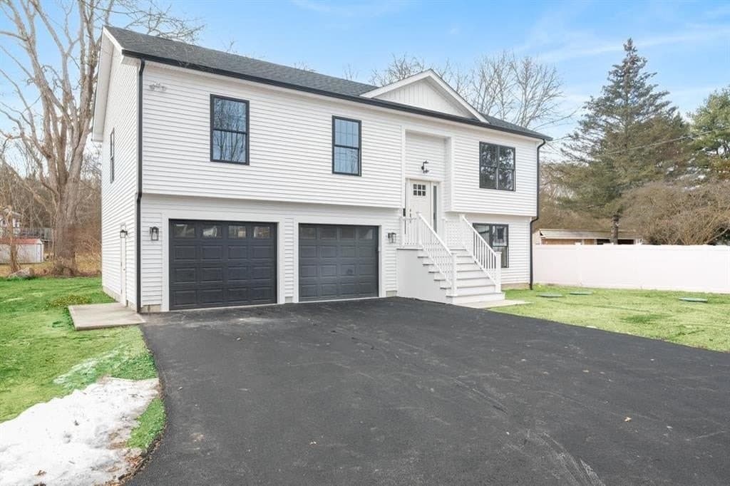 3 bedroom house for sale at 61 Church St Bradford - $619,000