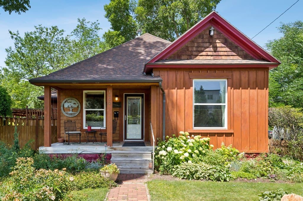 2 bedroom house for sale at 1410 S 300 E Salt Lake City - $575,000