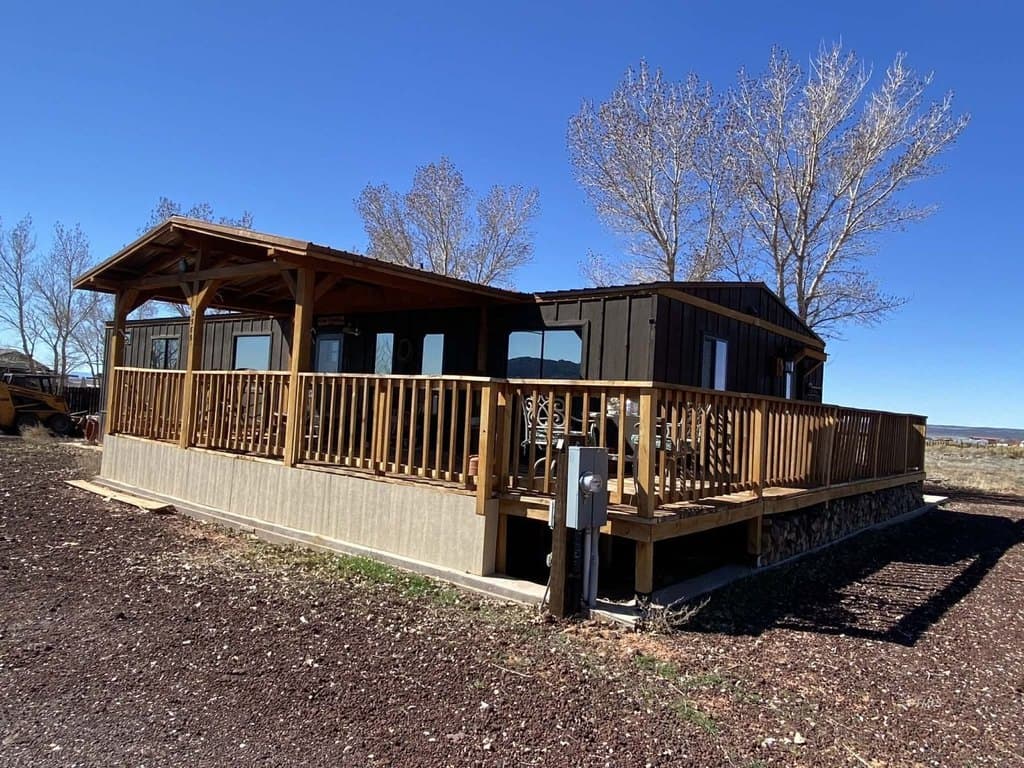 3 bedroom mobile home for sale at 2585 Vermillion Rd Cane Beds - $349,900
