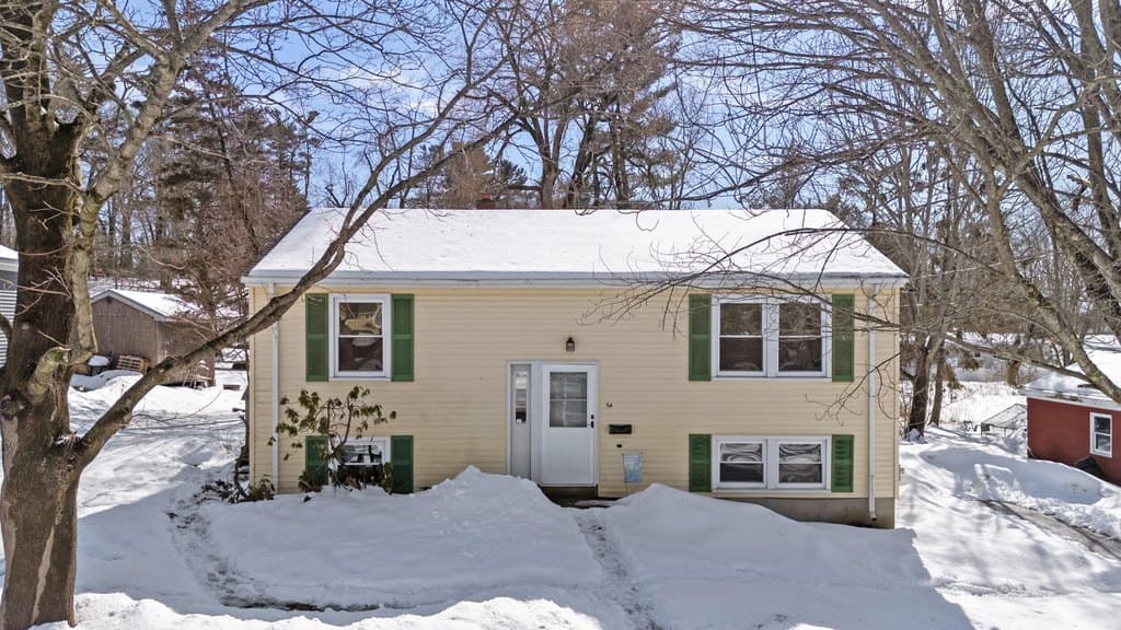 3 bedroom house for sale at 54 Granby Rd South Portland 04106 - $479,999