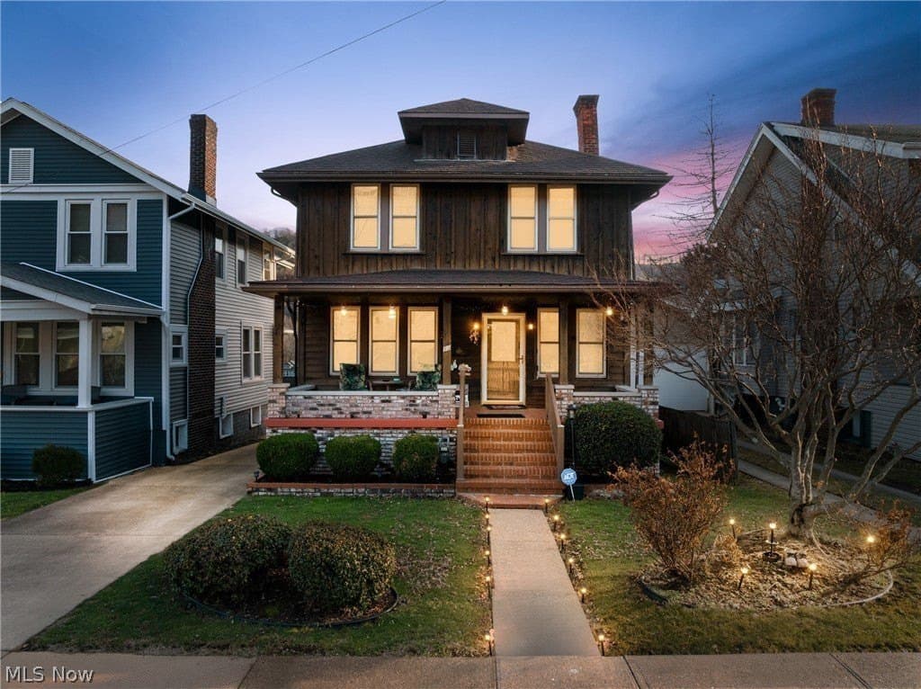 3 bedroom house for sale at 13 Prospect St Bridgeport - $160,000