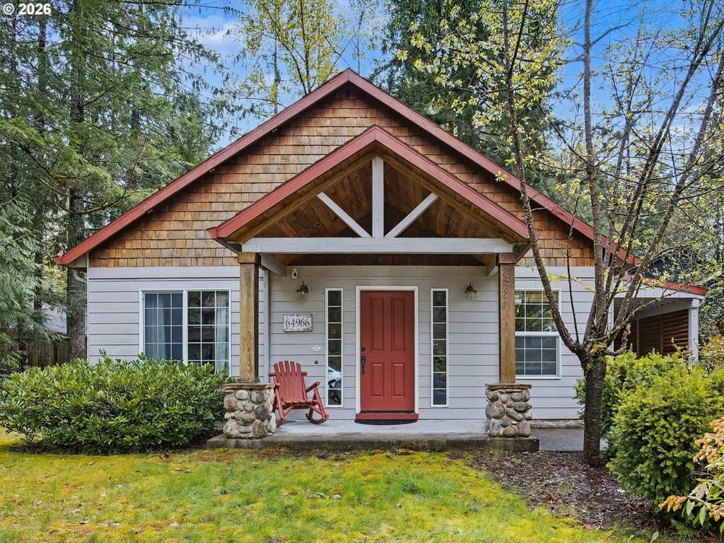 2 bedroom house for sale at 64966 E Riverside Dr Mount Hood Villages 97011 - $425,000