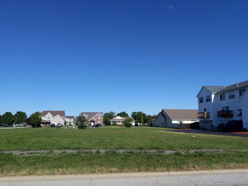 land for sale at 1447-1453 Fox Hound Trl Lot 186 Beecher - $35,000
